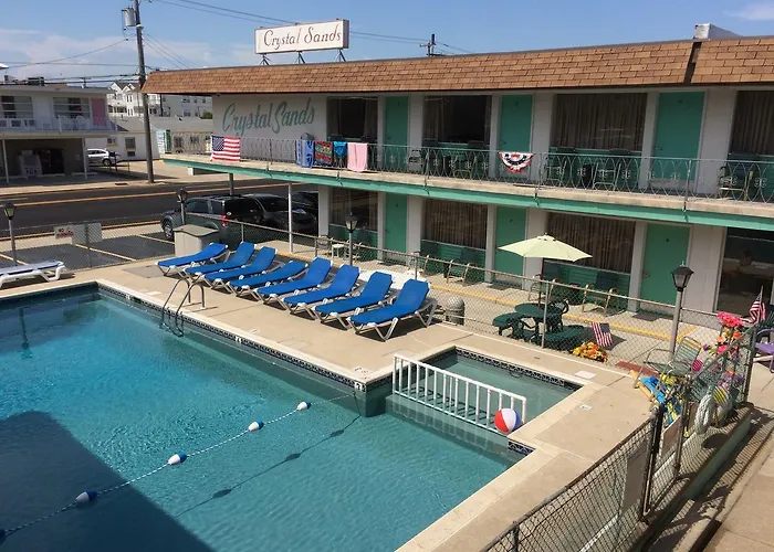 Crystal Sands Motel